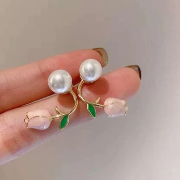 Meadow Blossom Earring - Image 3
