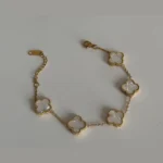 Clover White Bracelet